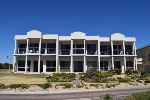 Christies Seahorse Holiday Townhouses — hotel in Port Noarlunga