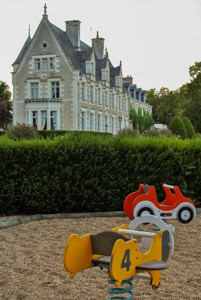 Domaine De Seillac Odesia Vacances — Onzain