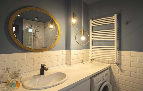 Stylish Modern 1BR Apartment
