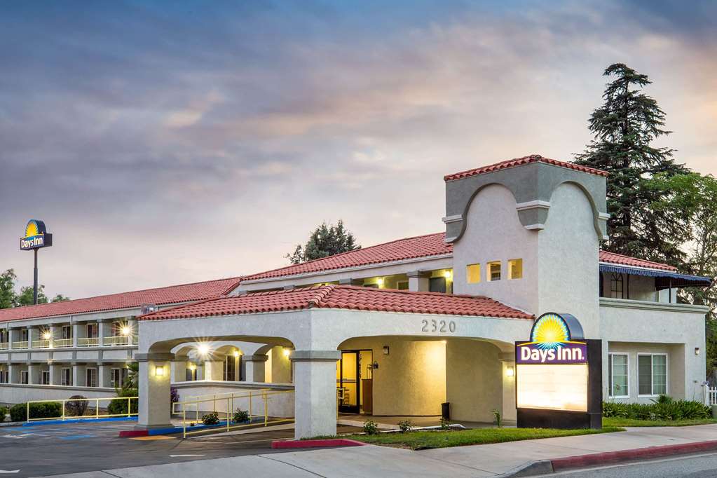Days Inn by Wyndham Banning Casino Outlet Mall - photo 3
