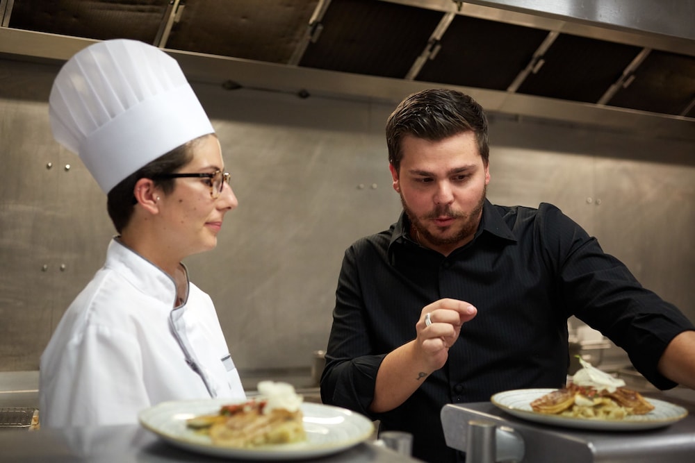 מזון ומשקאות