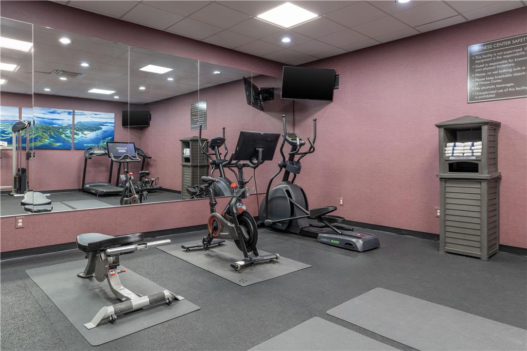 Best Western Plus Clemson Hotel & Conference Center - photo 7