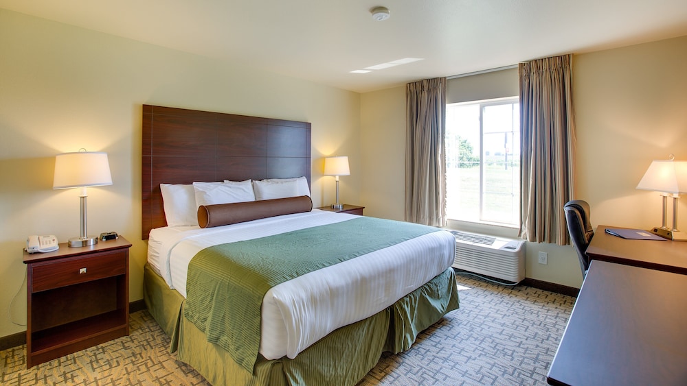 Cobblestone Inn & Suites Clintonville - photo 27