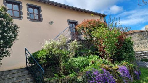 L'oustalou Wifi Jardin Campagne - last minute hotel in Unknown City