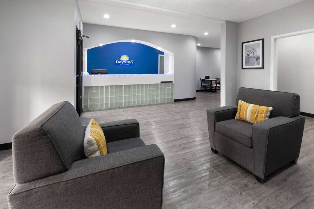Days Inn by Wyndham North Little Rock Maumelle - photo 9