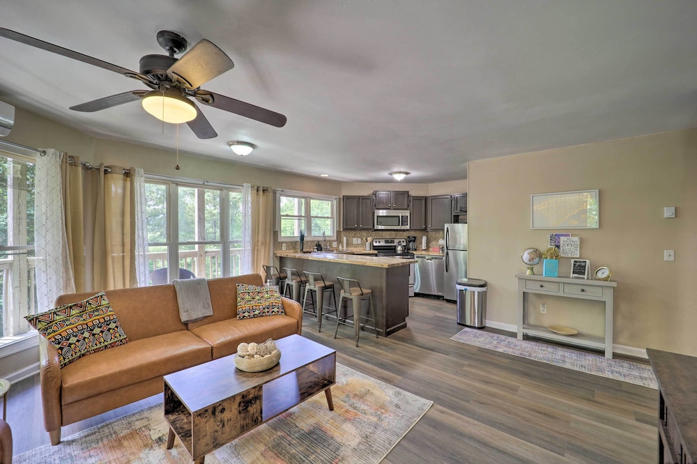 4 Mi to Sugar Mtn Resort Family Friendly Retreat - photo 4