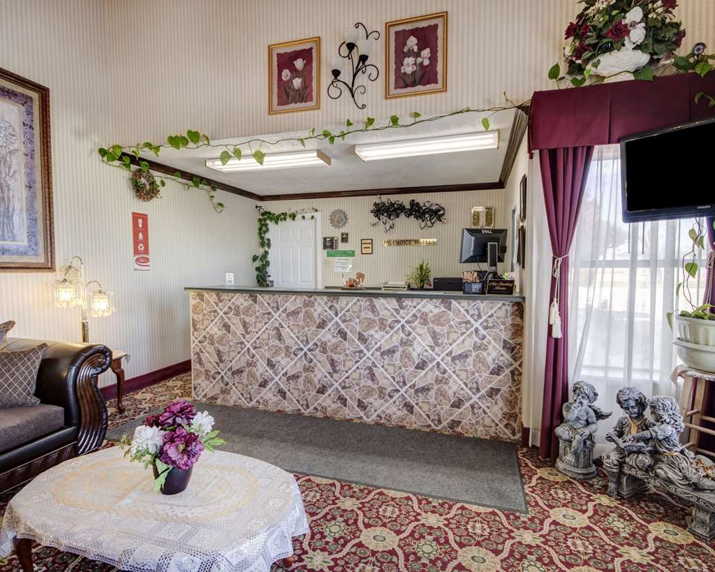 Econo Lodge Van Horn - photo 4