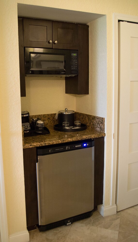 Bonaventure Resort and Spa - photo 14