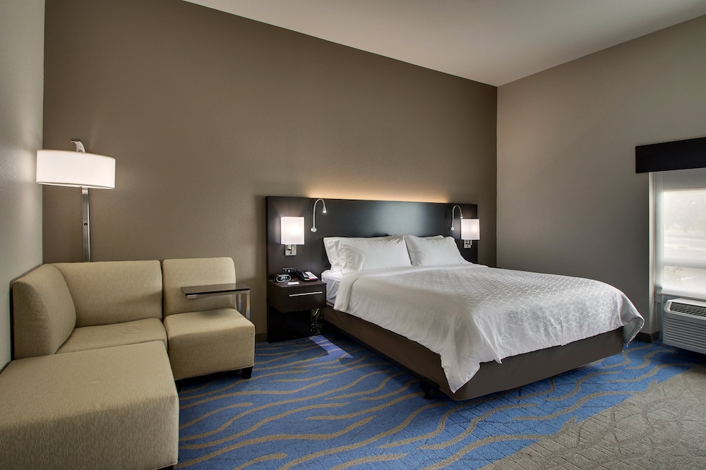 Holiday Inn Express & Suites Lancaster East Strasburg by IHG - photo 4