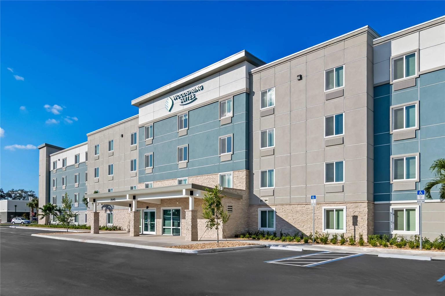 Woodspring Suites Palm Springs West Palm Beach Fl — West Palm Beach