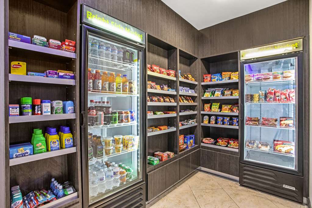 La Quinta Inn & Suites by Wyndham Fairfield TX - photo 52