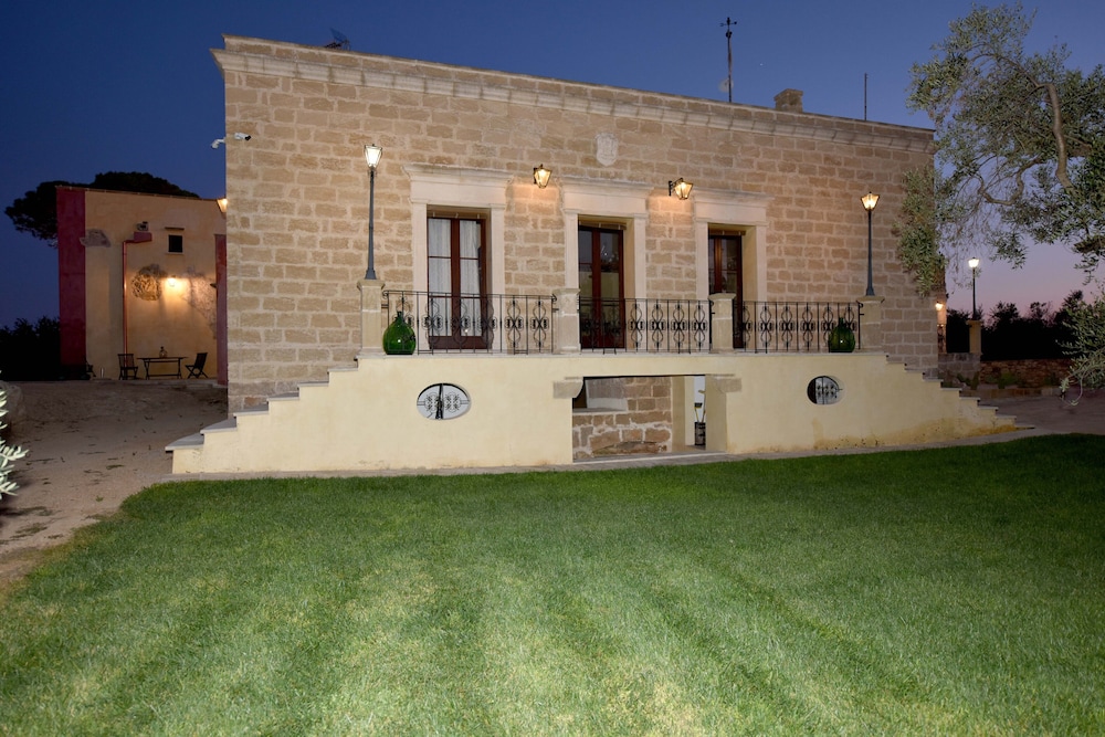 Masseria La Maesta 1511 — Sannicola