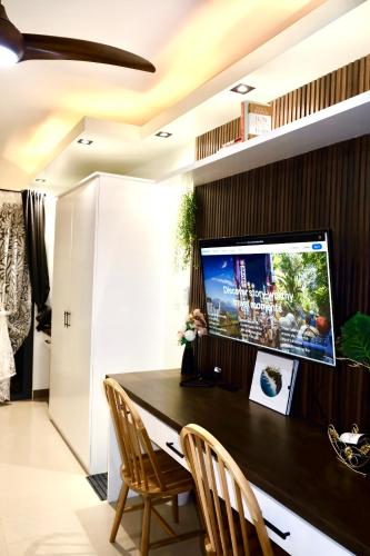 Serene Stays at Shore — 4-Star Luxury Hotel in Manila, Philippines