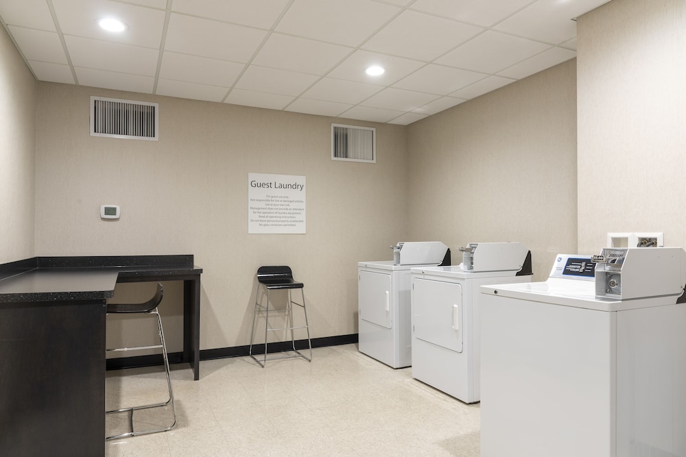 Holiday Inn Express Hotels & Suites Columbus Polaris Parkway by IHG - photo 35