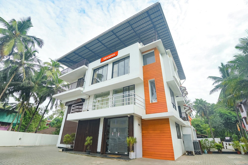 Fabhotel Holiday Suites — Benaulim