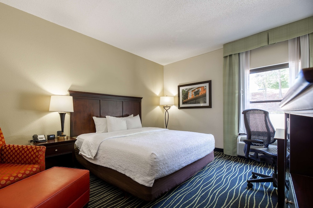 Hampton Inn Columbia I 26 Harbison Blvd. - photo 27