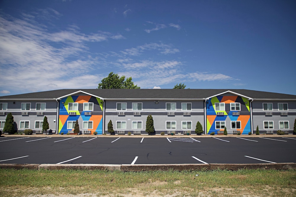 Super 8 by Wyndham Parsons - photo 34