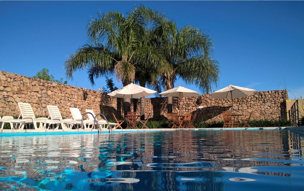 Hotel Hostal del Espinillo — hotel in Dolores