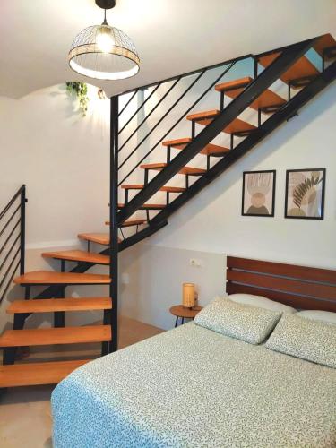 Green Duplex Mm City Center - last minute hotel in Malaga