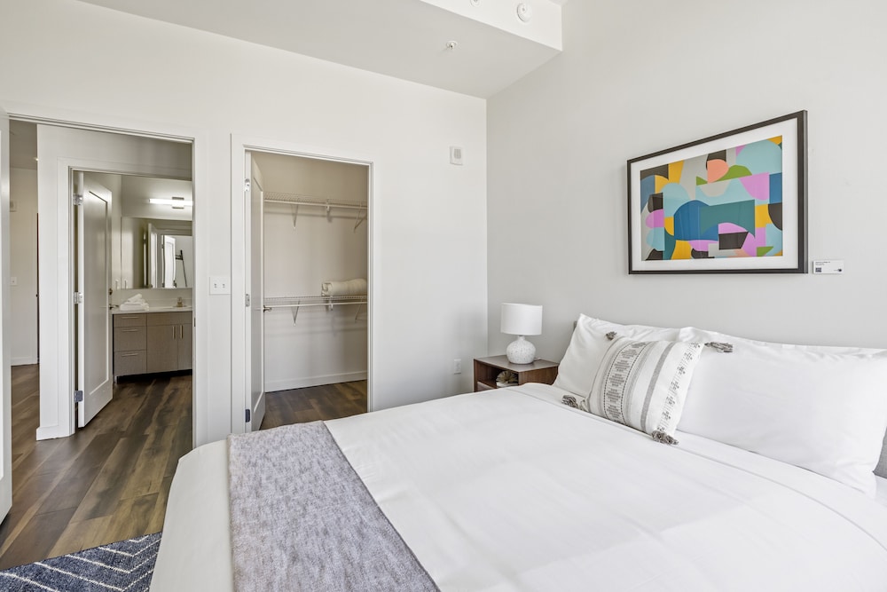 Placemakr Marymount Ballston - photo 21