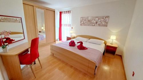 Apartments Kay — 4-Star Luxury Hotel in Baska, Croatia