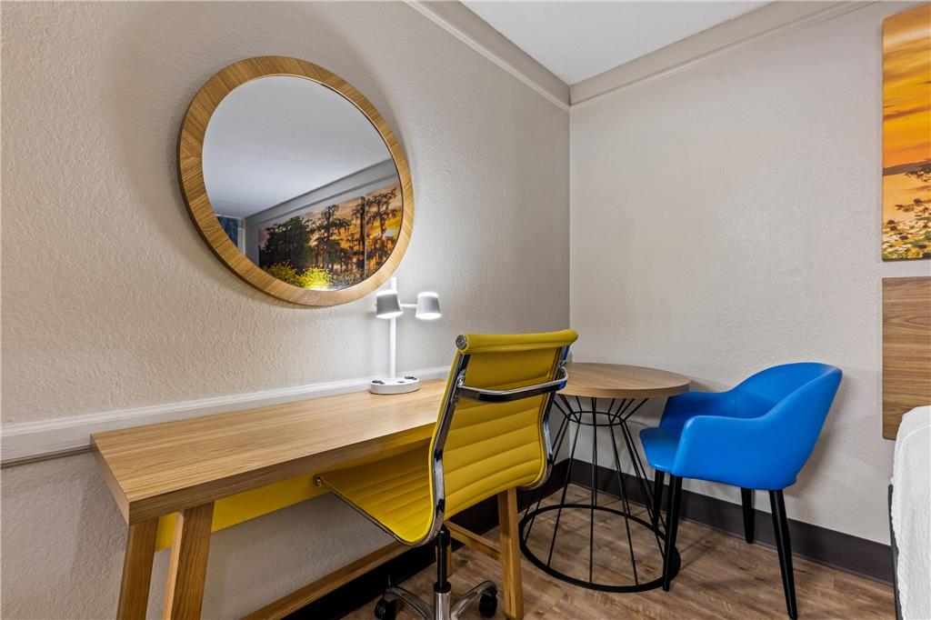 Days Inn by Wyndham Birmingham West - photo 16