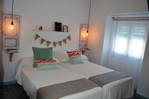 Pension Socaire Conil — 4-Star Luxury Hotel in Conil De La Frontera, Spain