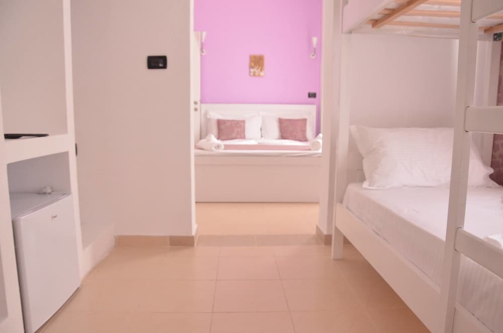 Viola Garden Hotel - last minute hotel in Sarande