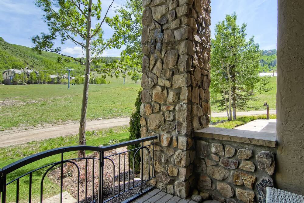 Highlands Slopeside by East West Hospitality - photo 301