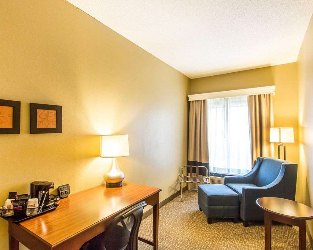 Comfort Suites Cookeville - photo 30