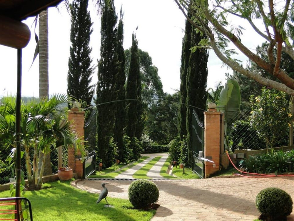 Hirondelle Paraíso in Braganca Paulista, Brasil