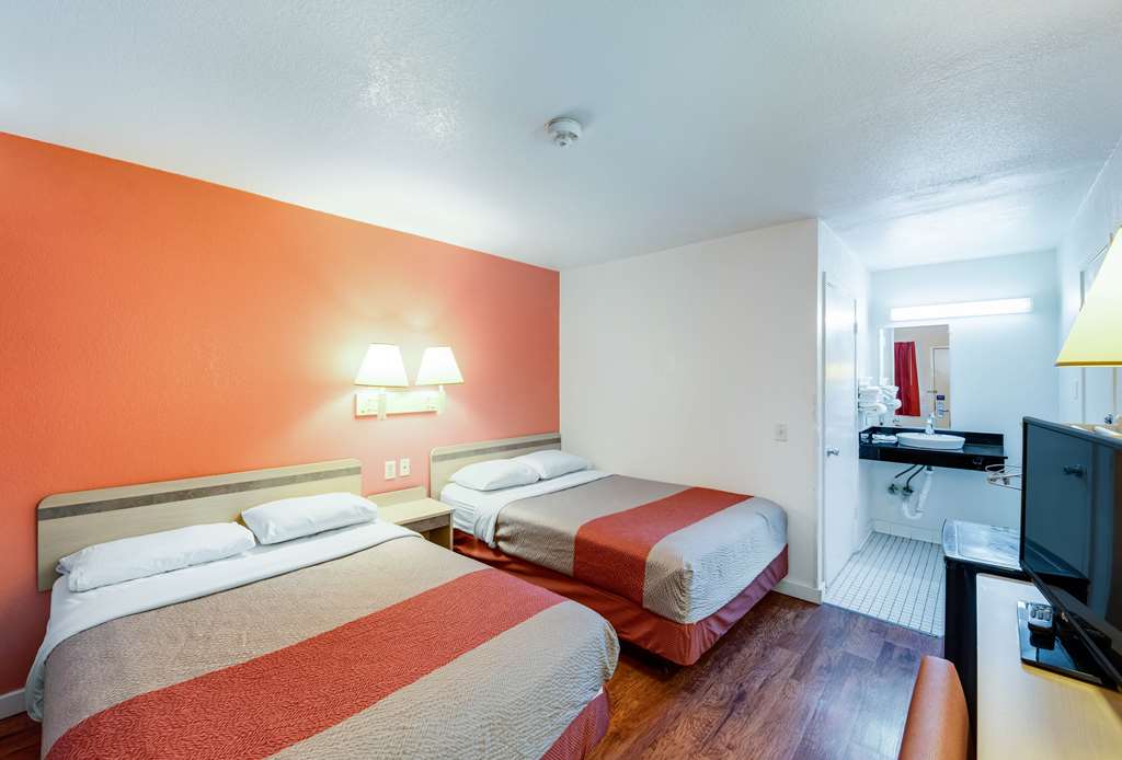 Motel 6 Greenville TX - featured photo
