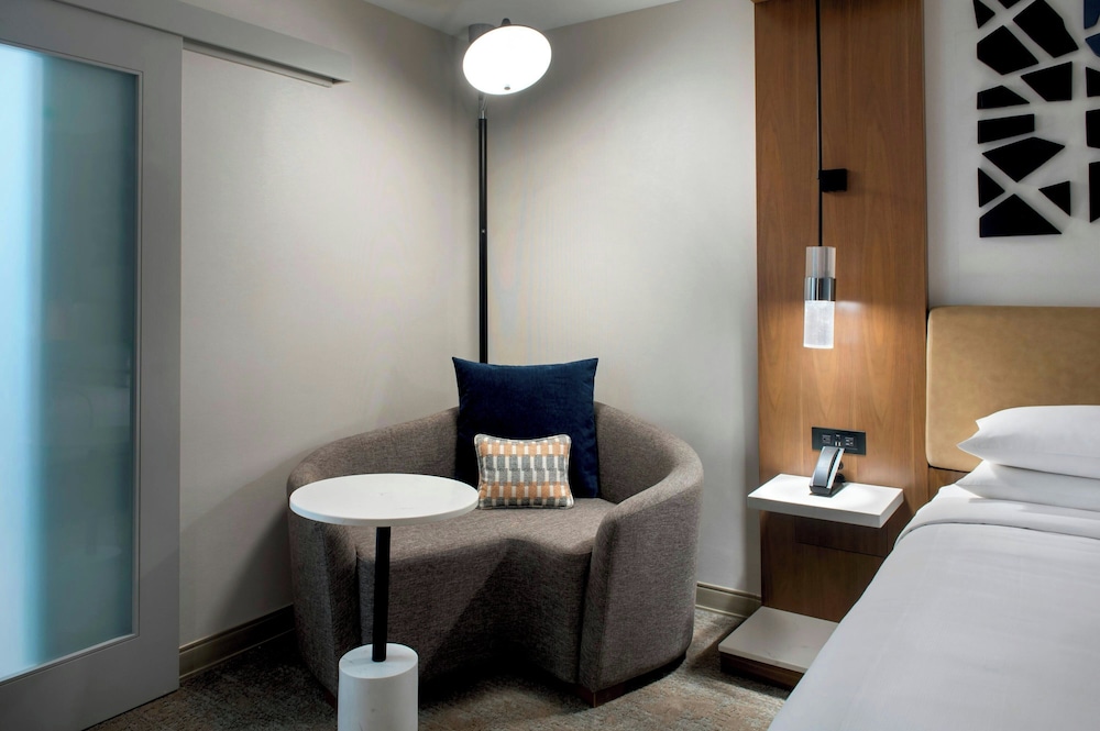 Marriott Springfield Downtown - photo 10