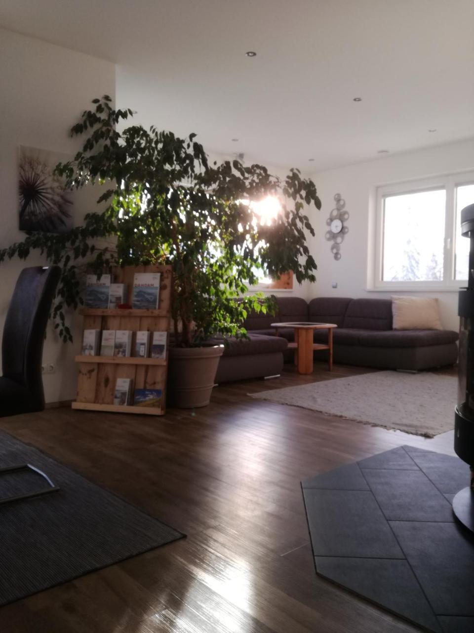 Ferienhaus Hubertus Tirol 1 8 Personen — hotel in Pill