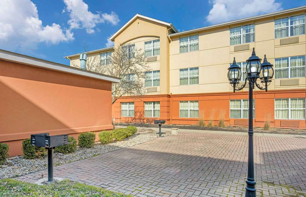 Extended Stay America Suites Columbus Polaris - photo 37