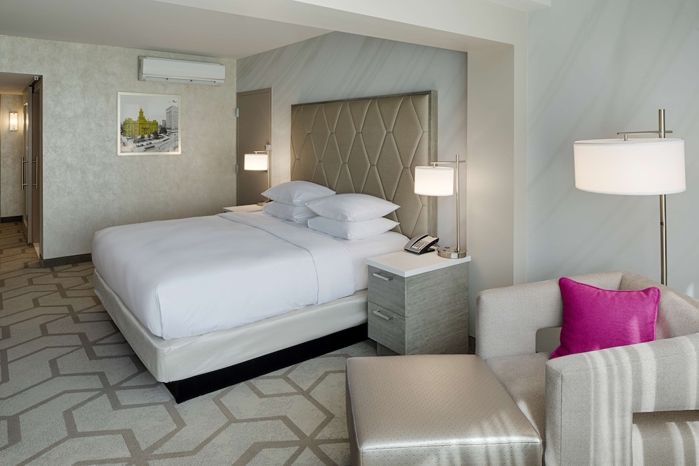 The Kingsley Bloomfield Hills a DoubleTree by Hilton - photo 37