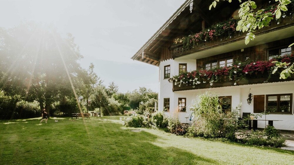 Ferienhaus Bauer in Piding — 5-Star Luxury Hotel in Piding, Germany