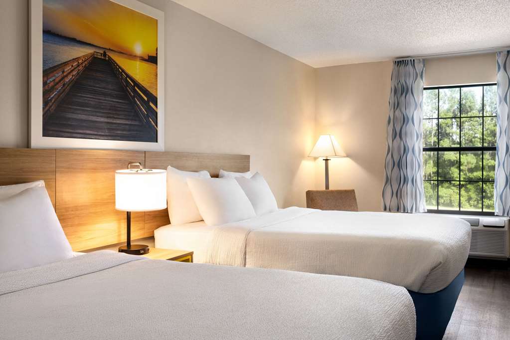 Days Inn by Wyndham Shallotte - photo 30