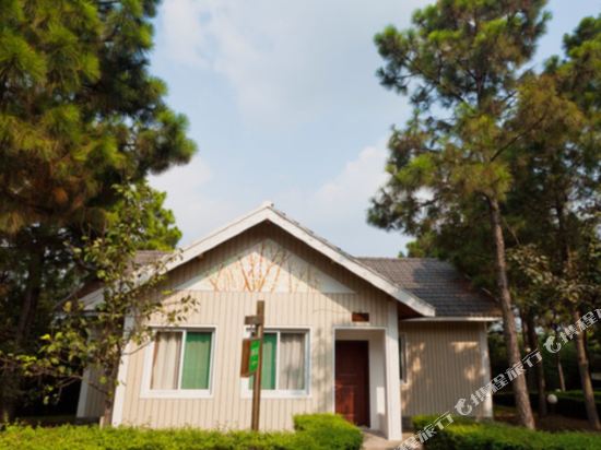 Daishanhu Resort in Dianbu, People's Republic of China