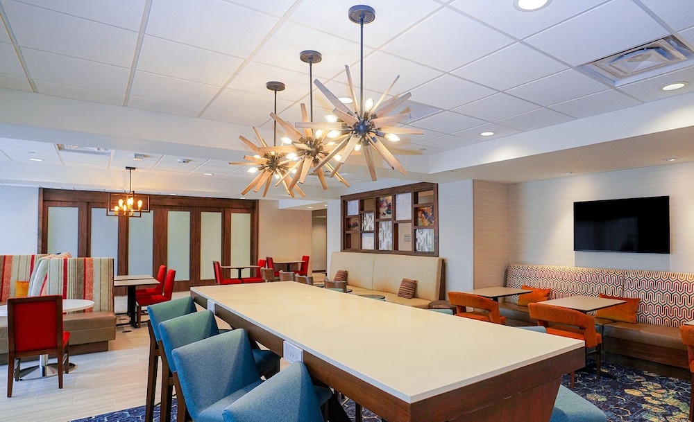Hampton Inn Colorado Springs I 25 Central - photo 24