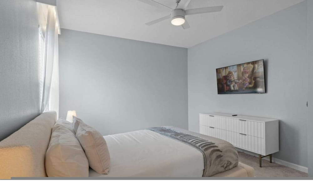NEW Home 8 Bedrooms At Bella Vida Resort - photo 35