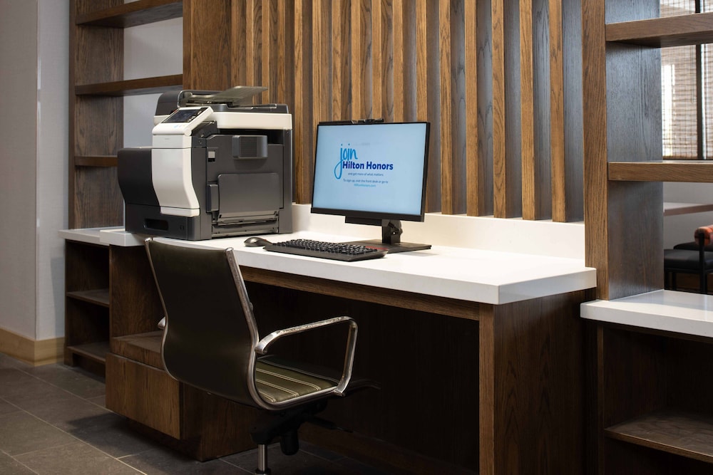 DoubleTree by Hilton San Francisco Airport - photo 69