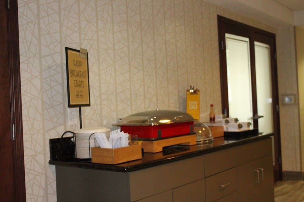 Hampton Inn Miami - photo 40