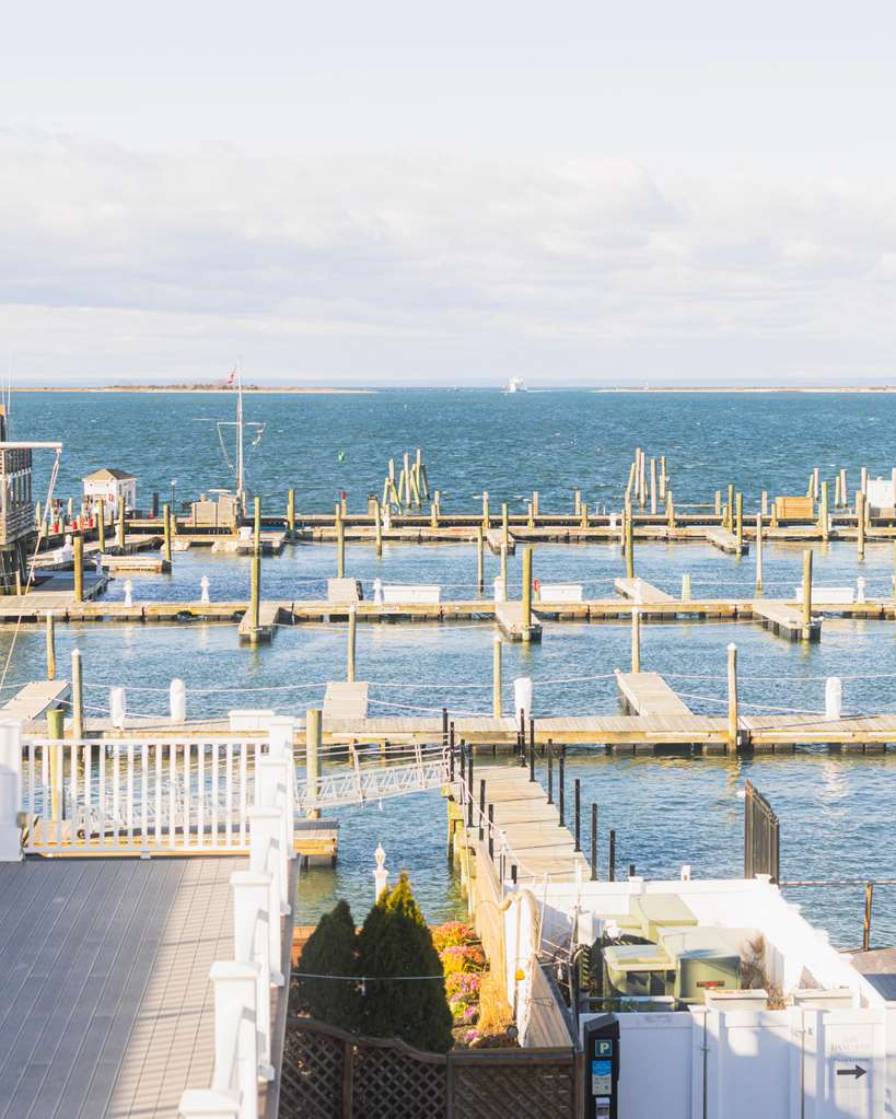 Danfords Hotel and Marina - photo 97