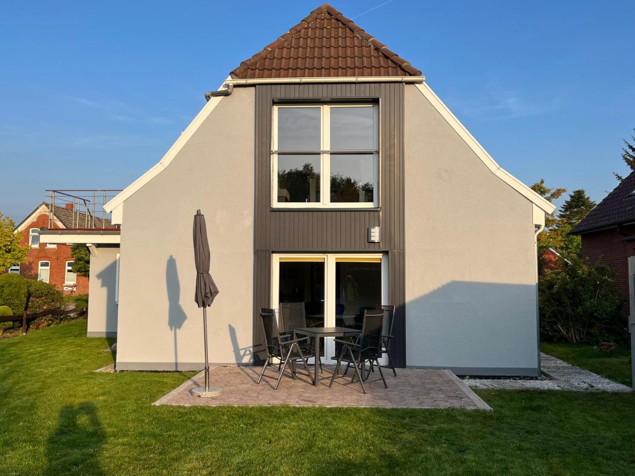 Bakker Huus EG — 4-Star Luxury Hotel in Emden, Germany