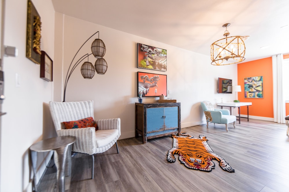 Bishop Arts Hotel by Qresorts. - photo 80