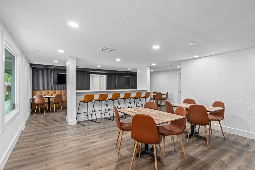 Travelodge by Wyndham Kissimmee Orlando - photo 21