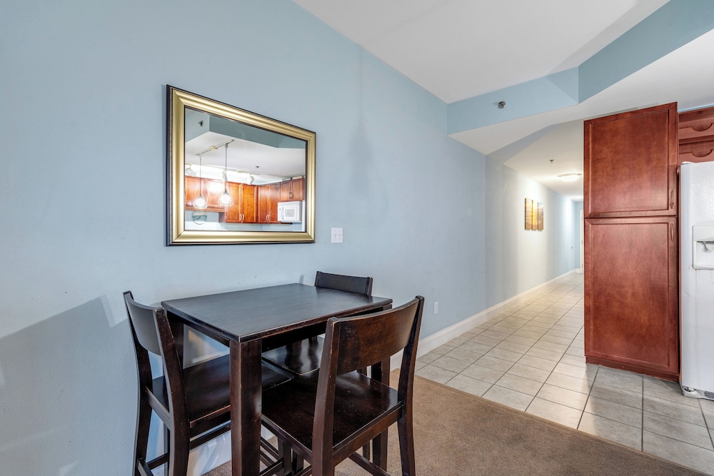 Laketown Wharf IV - photo 243
