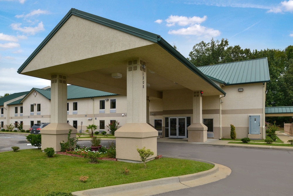 Star City Inn & Suites - photo 30