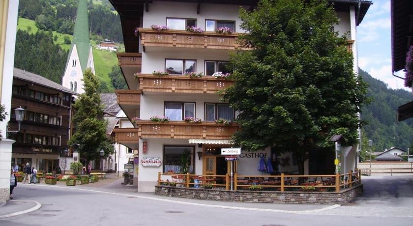 Gasthof Hotel Kirchenwirt in Zell Am Ziller, Austria
